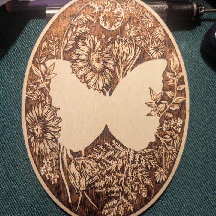 Negative Space Floral Freehand Negative Space Floral Freehand